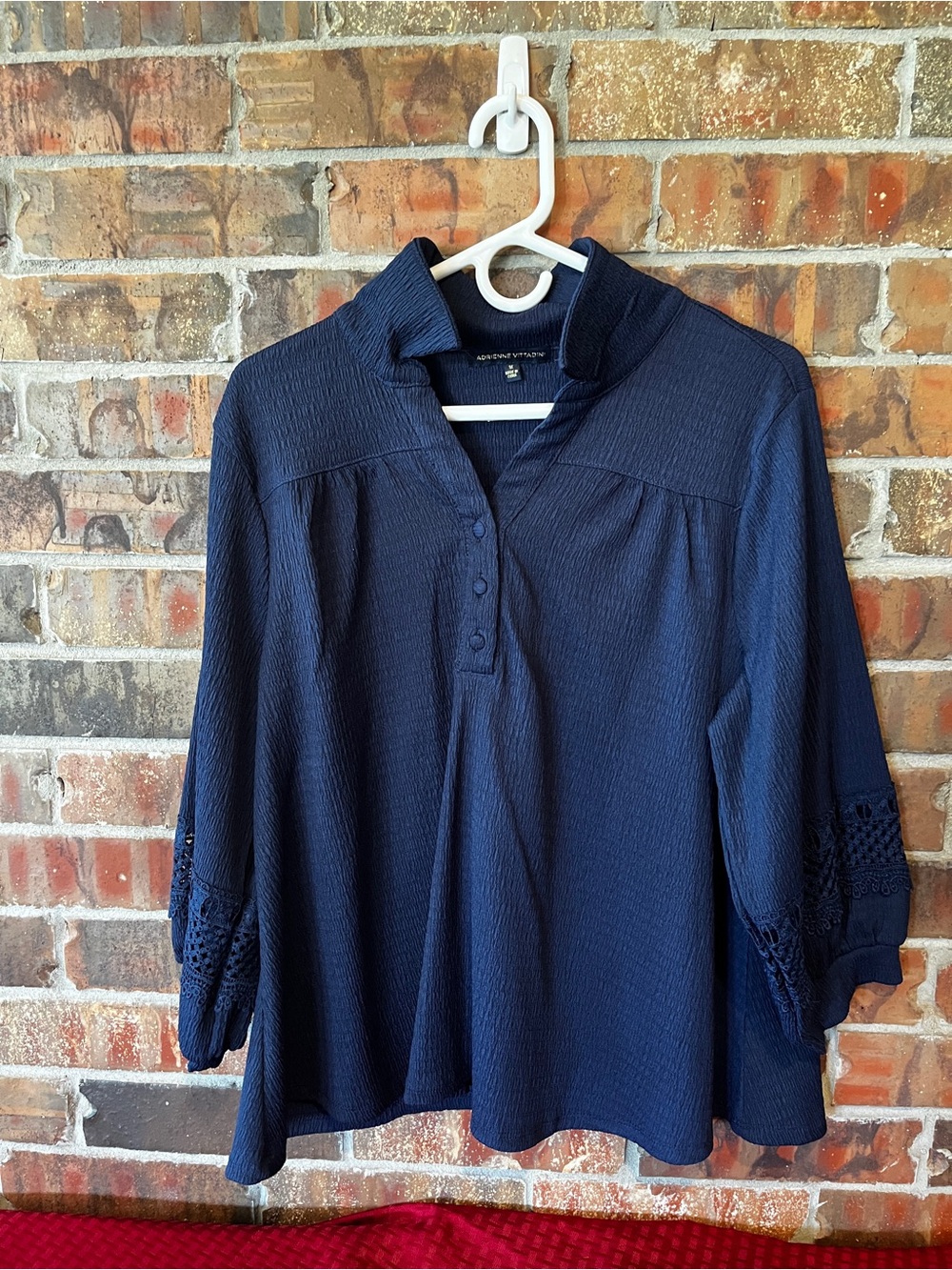 Adrienne Vittadini Women’s Blue Lace Sleeves Top Blouse Size:1X